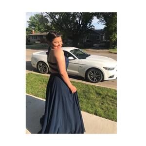 Meet your Posher, Monica